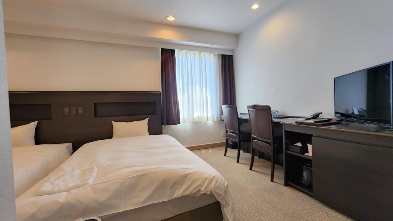 Platon Hotel Йоккаити Экстерьер фото